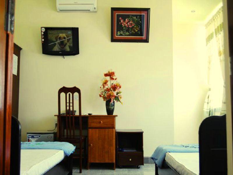 Hung Thinh Hotel クイニョン エクステリア 写真