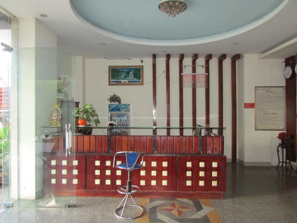 Hung Thinh Hotel クイニョン エクステリア 写真