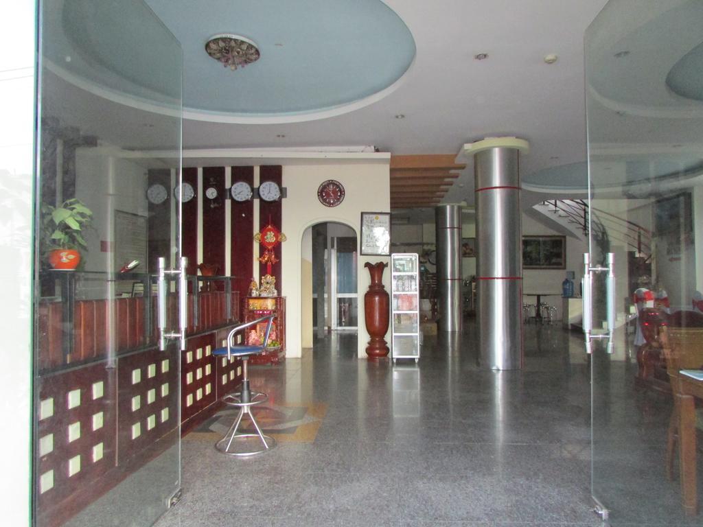 Hung Thinh Hotel クイニョン エクステリア 写真