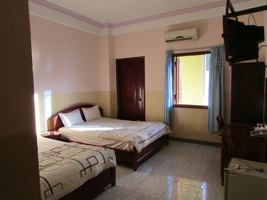 Hung Thinh Hotel クイニョン エクステリア 写真